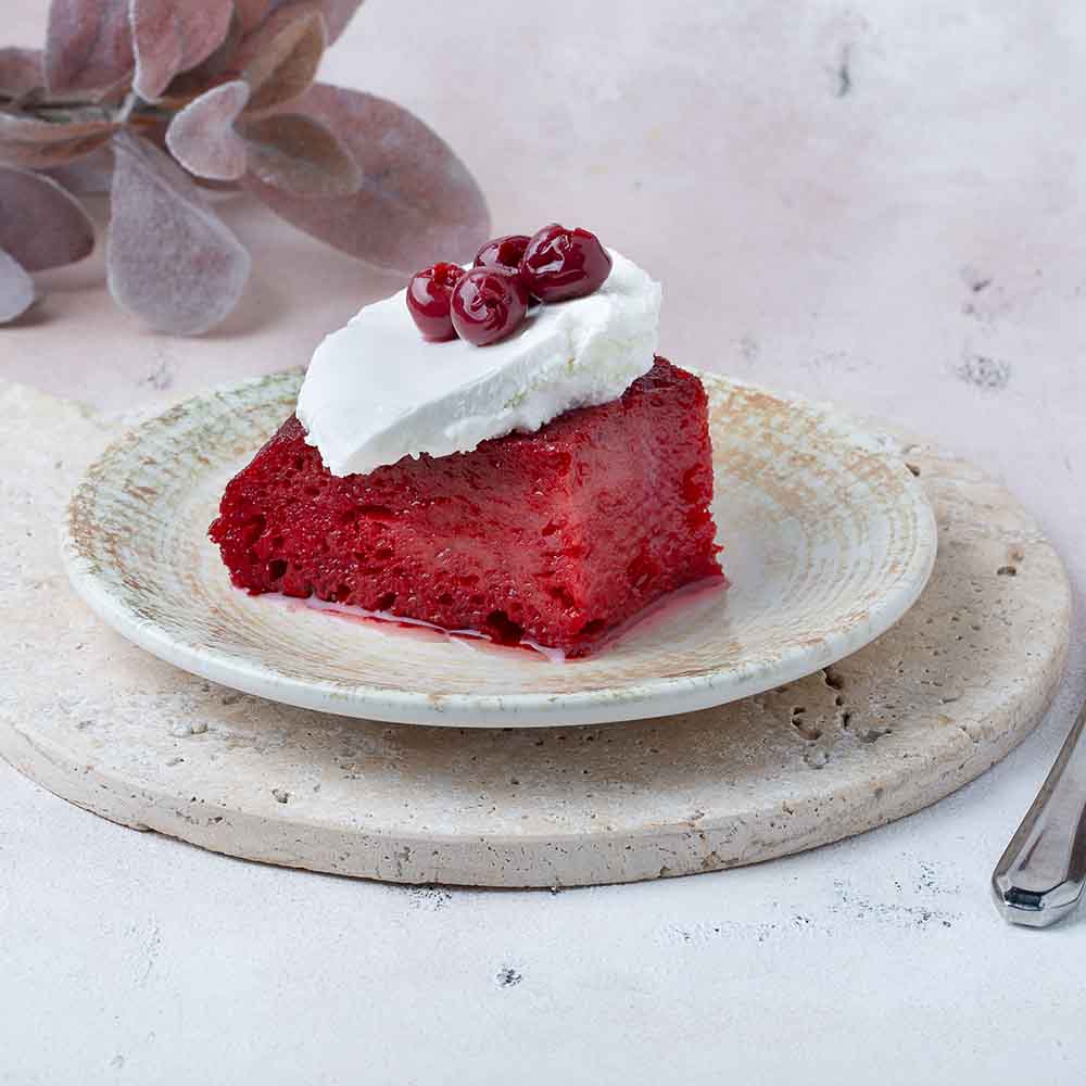 Resim: Kaymaklı Vişneli Ekmek Kadayıfı