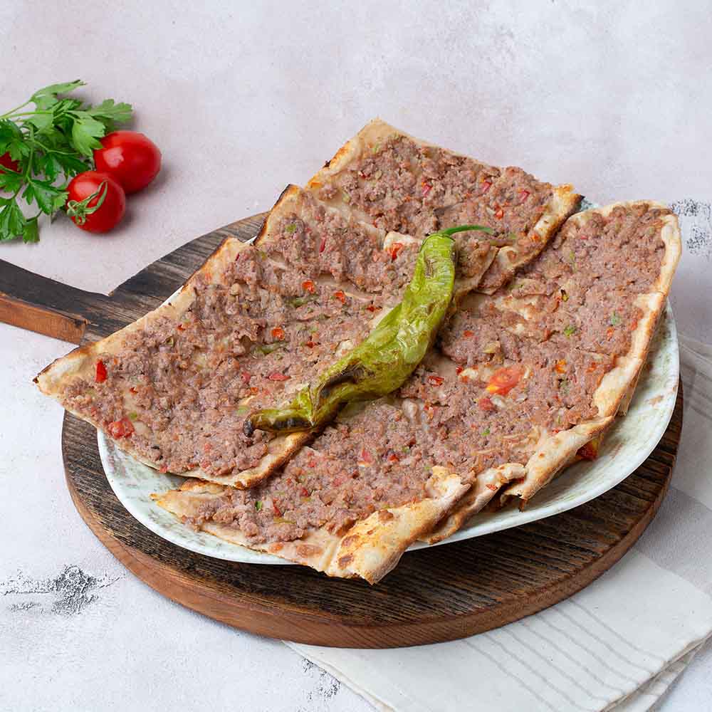 Resim: Kıymalı Sebzeli Pide